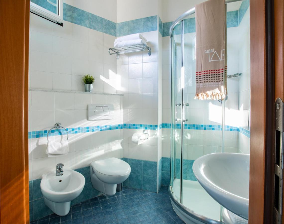 Hotel Tabor Rimini Esterno foto