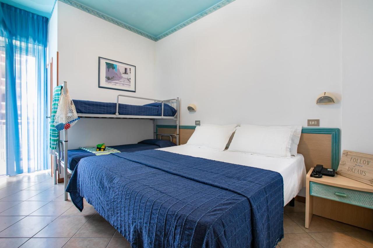 Hotel Tabor Rimini Esterno foto
